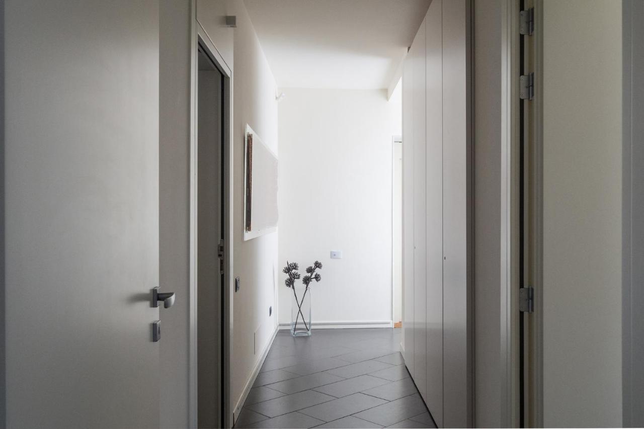 Foyer Rooms & Suites Affittacamere Cagliari Ngoại thất bức ảnh