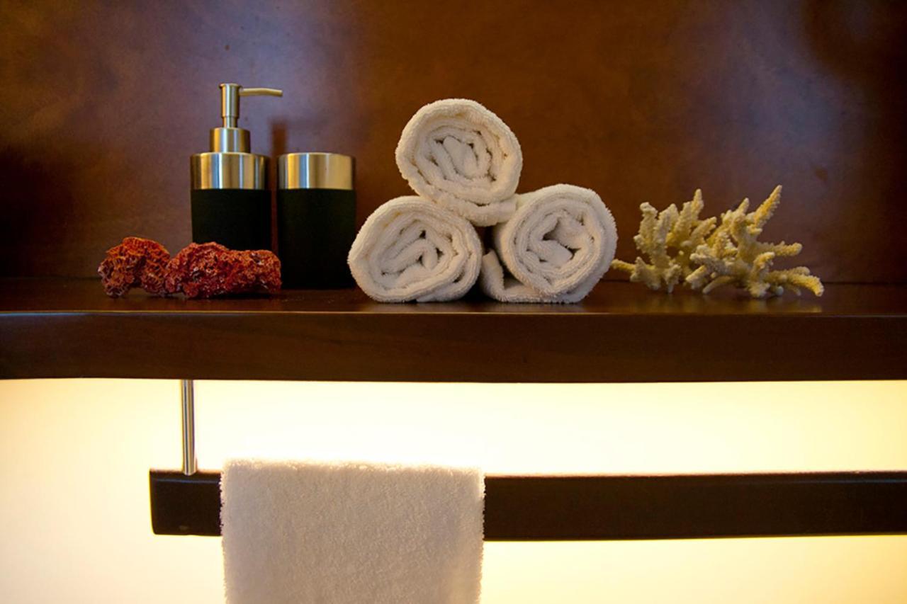 Foyer Rooms & Suites Affittacamere Cagliari Ngoại thất bức ảnh
