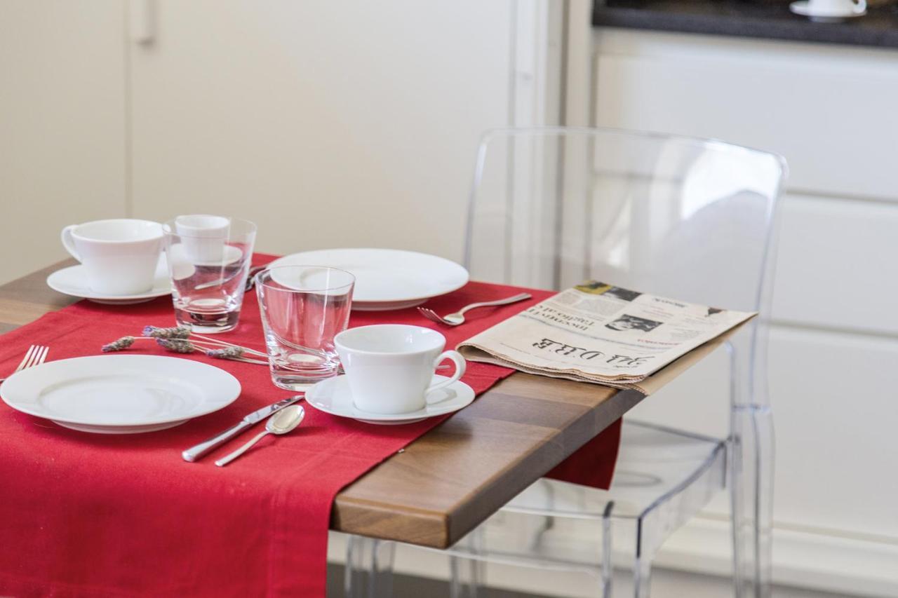 Foyer Rooms & Suites Affittacamere Cagliari Ngoại thất bức ảnh