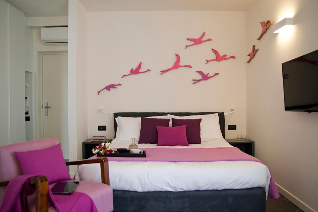 Foyer Rooms & Suites Affittacamere Cagliari Ngoại thất bức ảnh
