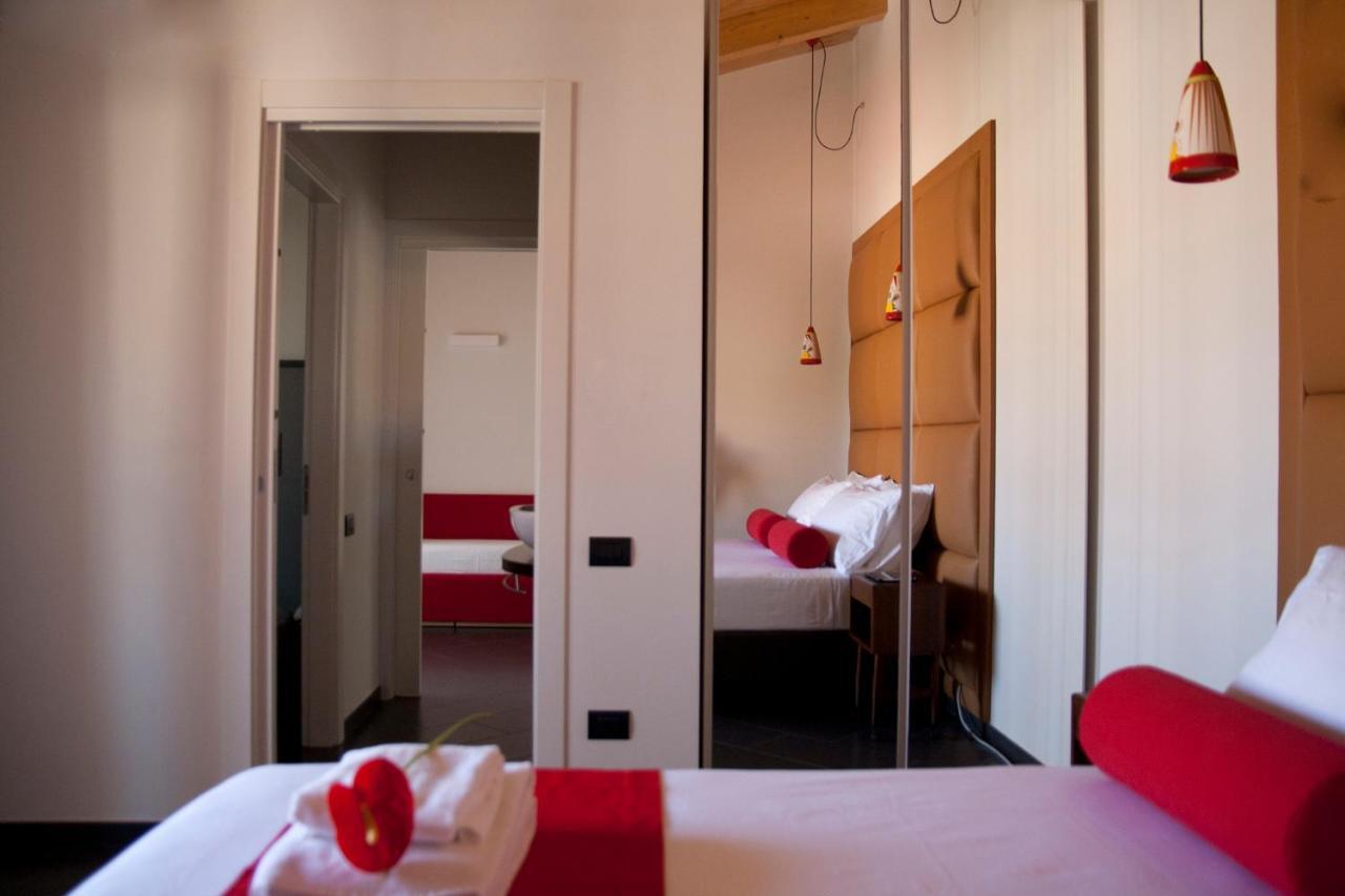 Foyer Rooms & Suites Affittacamere Cagliari Ngoại thất bức ảnh