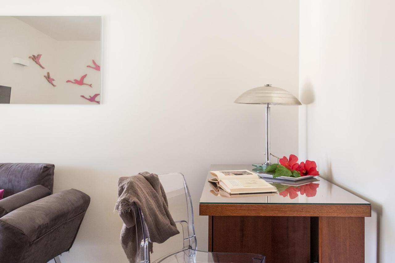 Foyer Rooms & Suites Affittacamere Cagliari Ngoại thất bức ảnh